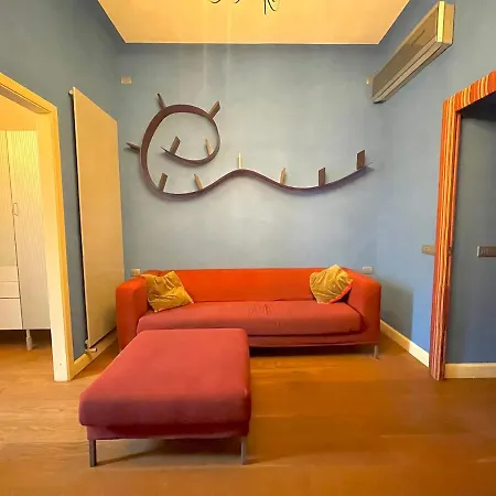 Inavigli - Retro-chic Flat Close To Design District Daire *