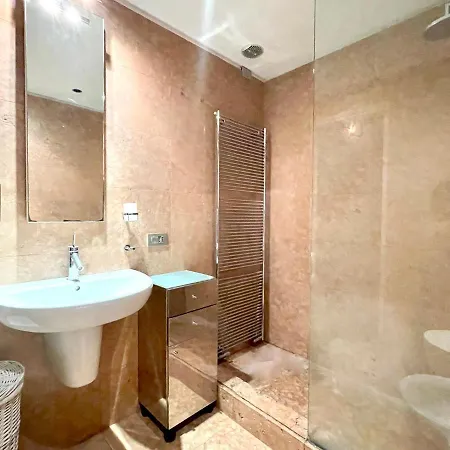 Daire Inavigli - Retro-chic Flat Close To Design District Milano